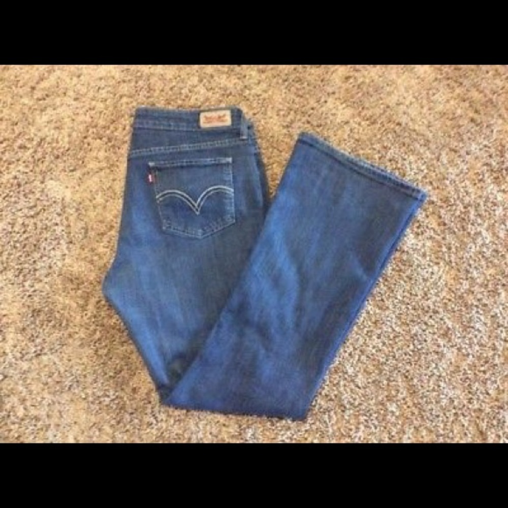 Levis jeans 518 juniors size 15 Preowned